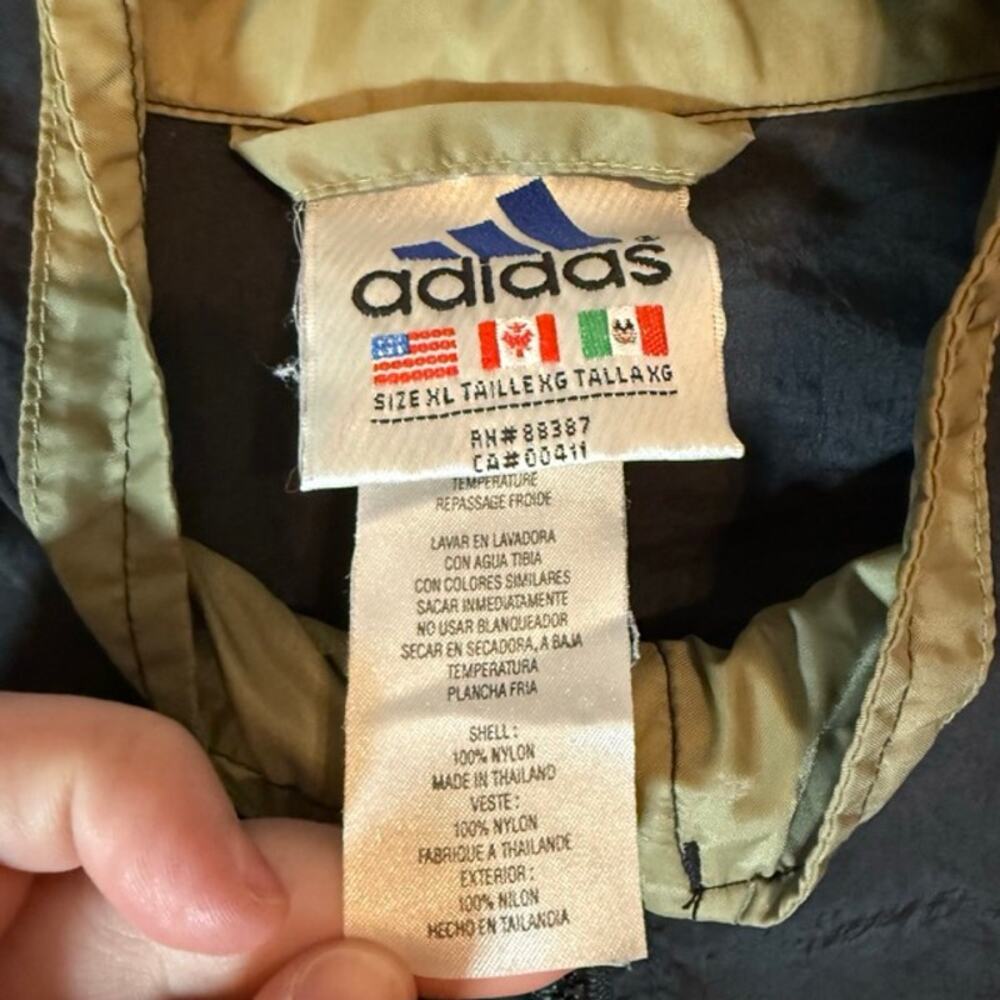 Adidas XL Vintage Gold Black Nylon Windbreaker Jacket White Stripes Zip - Picture 4 of 7